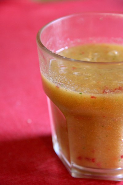 Kombucha Smoothie with Apricot, Apple and Mint by Anna Brones